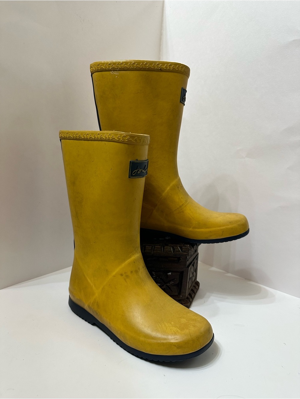Joules Girls Rainboots Wellies, Waterproof Bright Yellow, Size 2 US